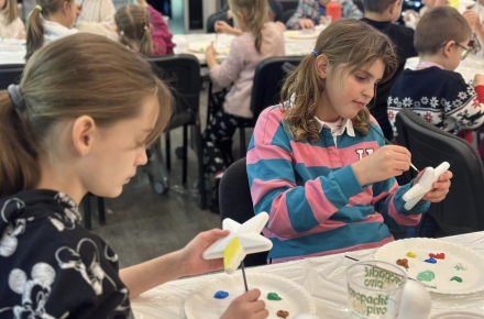 Warsztaty tworzenia ozdób świątecznych i wspólne ubieranie choinki