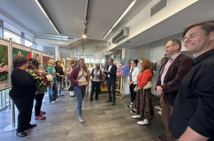 Wystawa malarstwa Anny Pietrzy