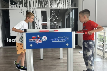  ”WAKACYJNA AKADEMIA PRZYGÓD”