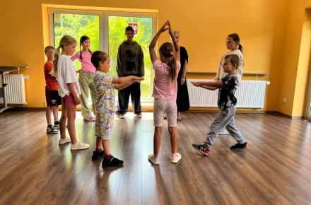 Wczoraj w Filii MBP-CK w Rościszowie odbyły się wyjątkowe warsztaty pt. „Świat w Twoich rękach”