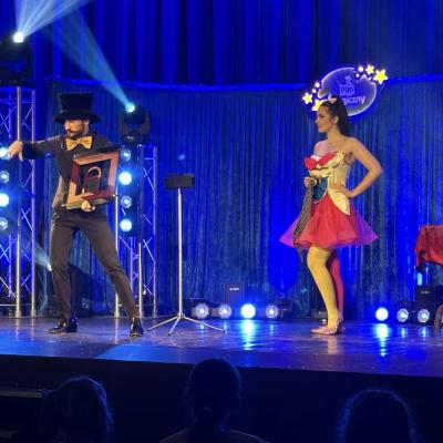 Dzisiejsze show było niesamowite! Iluzjonista Pan Magiczny przygotował