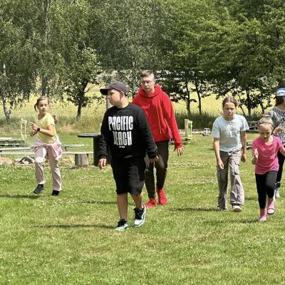 449775490 876696707829024 198800555887588545 N