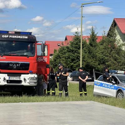 449975120 877502587748436 2053601581228690532 N