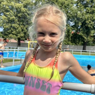 450234429 879876450844383 4392834196250297252 N