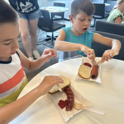 450449918 881766963988665 7879589967914093999 N