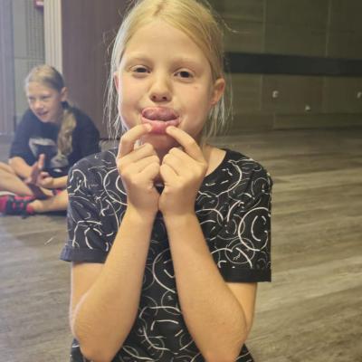 452645023 888746836624011 6605234700139326265 N