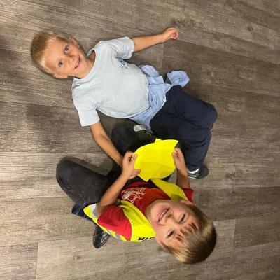 460501533 927082476123780 5857073887514269359 N