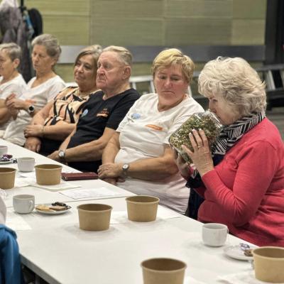 464240432 953388483493179 3386957598495642337 N