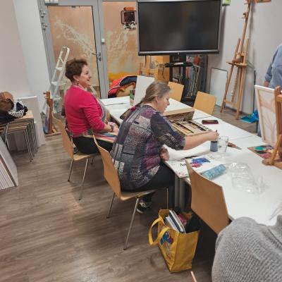 467266429 973659384799422 5443728101985847935 N