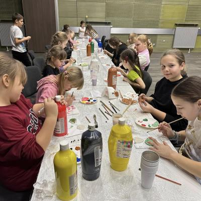 476999956 1035020701996623 2981279296694027803 N