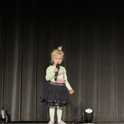 480563354 1039781494853877 8032508162283821868 N