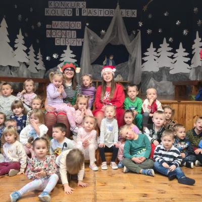 594406951 1275666424598715 2838937925777678415 N