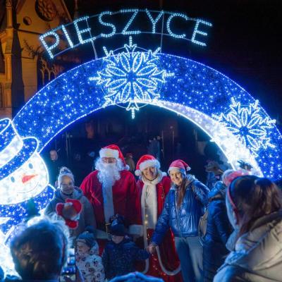 595890994 1280943037404387 785996466406413439 N