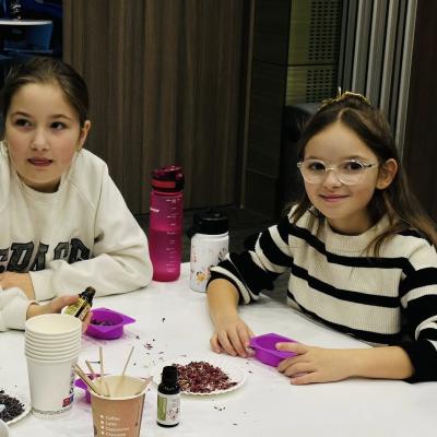 597643491 1281720963993261 2712502813331175910 N