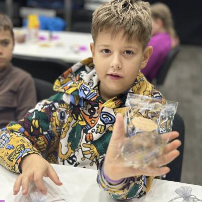 598384256 1281722037326487 5760276990441974574 N