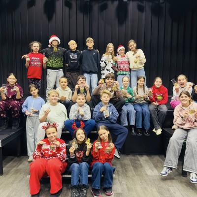 598630601 1281721317326559 3540430827724255245 N