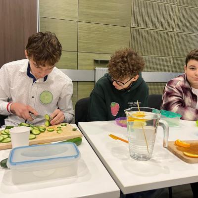 595116269 1276465334518824 7982036551218012634 N