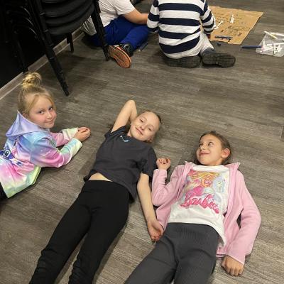 598362983 1282493583915999 7031290457244511428 N