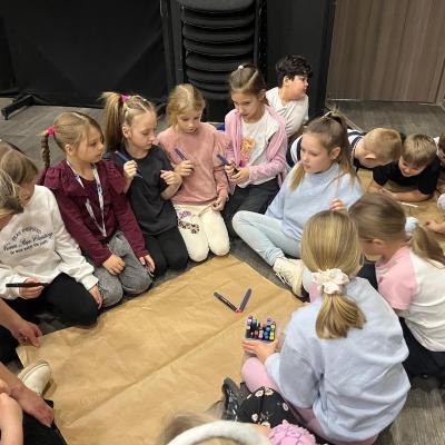 598491968 1282493573916000 7380656118973655099 N