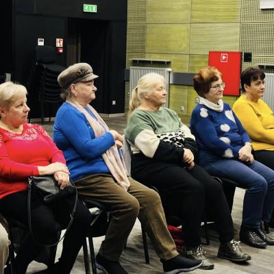 598664745 1282555913909766 129302238855559681 N