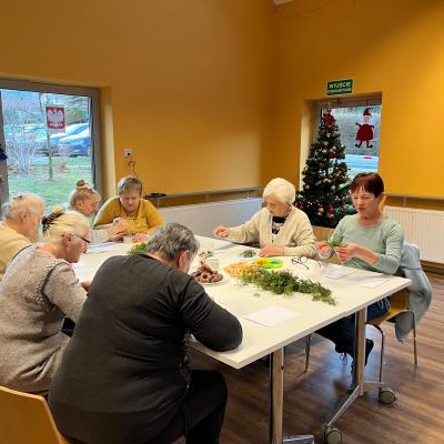 599001490 1283146947183996 1590516825147113069 N