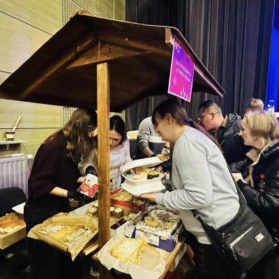 598613146 1284324320399592 2452932742901478053 N