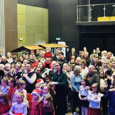 599927664 1284322977066393 6910012197476333841 N