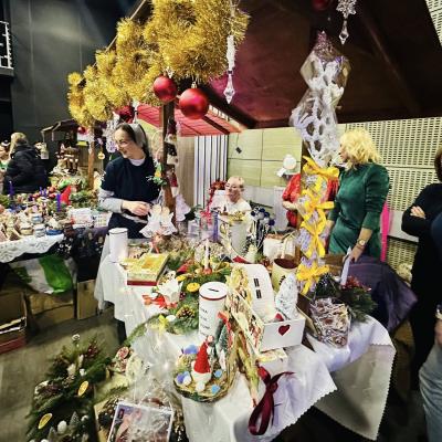 599961439 1284323900399634 2775059308791195661 N