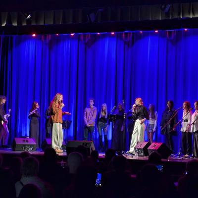 623678643 1321433843355306 5029132260122346041 N