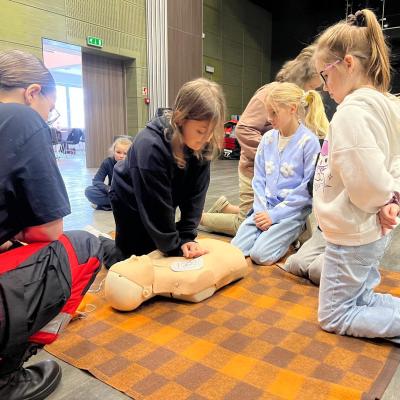 631055769 1330807052417985 5277091494200144285 N