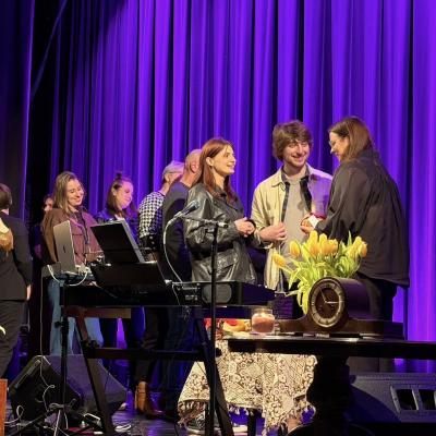 653704126 1359288362903187 291815793473841524 N