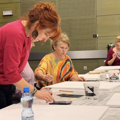 678912639 1392197276278962 2625565764273705063 N