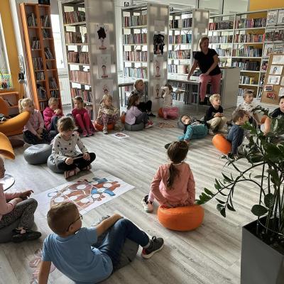 Każdy powód do spotkania jest dobry, ale wspólne czytanie jest najlepszym powodem!